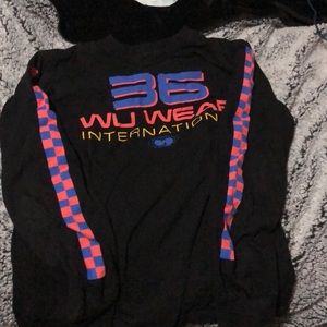 Long sleeve graphic T